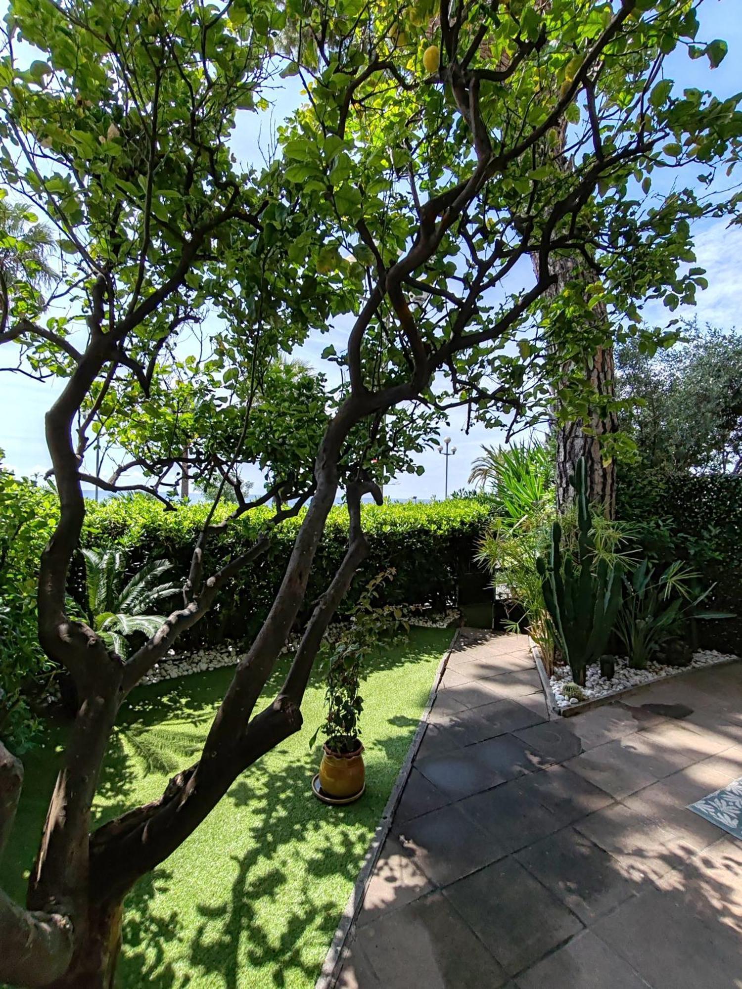 Garden Atlantide Promenade Apartment Nice Luaran gambar
